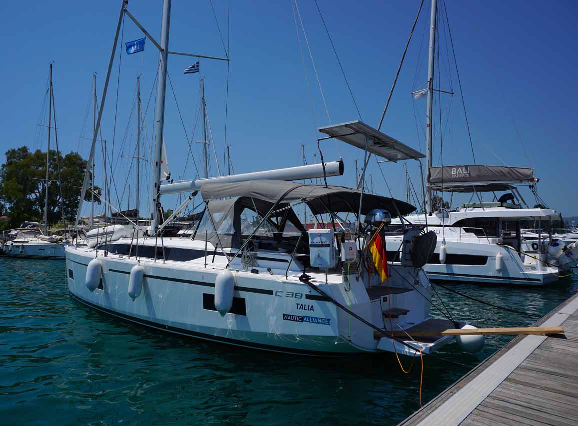 Photo #3 - Bavaria C38 (Talia) in Corfu - 38779
