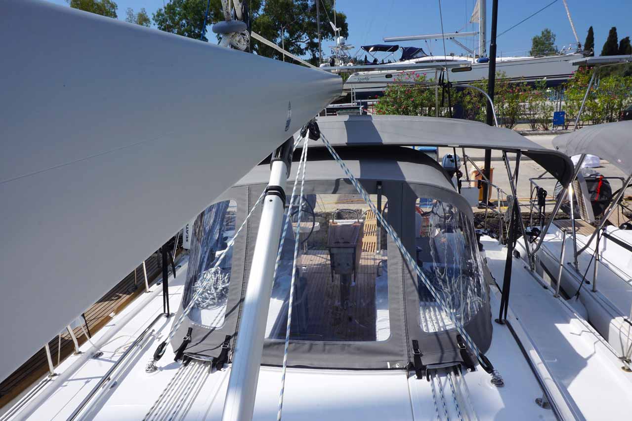 Photo #8 - Bavaria C38 (Elaia) en Corfou - 38782