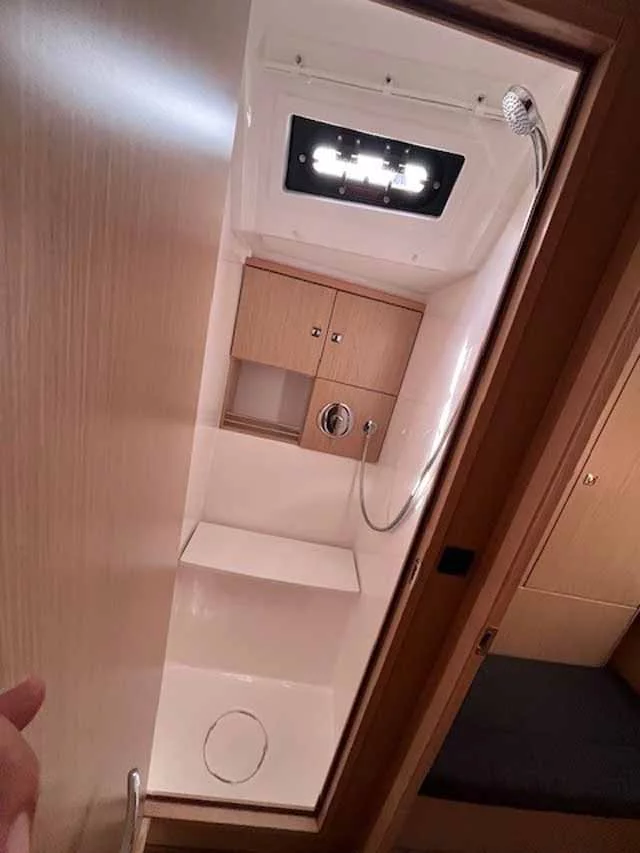 Bavaria Cruiser 46 - 4 cab. (Amarone)  - 16