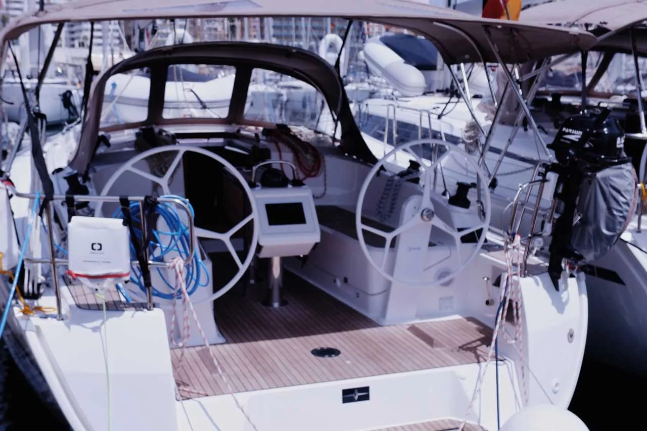 Bavaria Cruiser 37 - 3 cab. (Paloma)  - 0