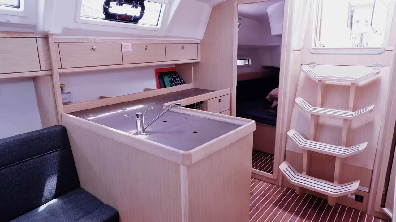 Bavaria Cruiser 37 - 3 cab. (Paloma)  - 11