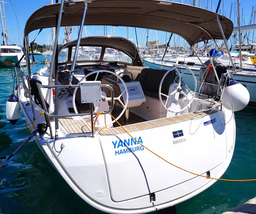Bavaria Cruiser 34 - 2 cab. (Yanna)  - 0