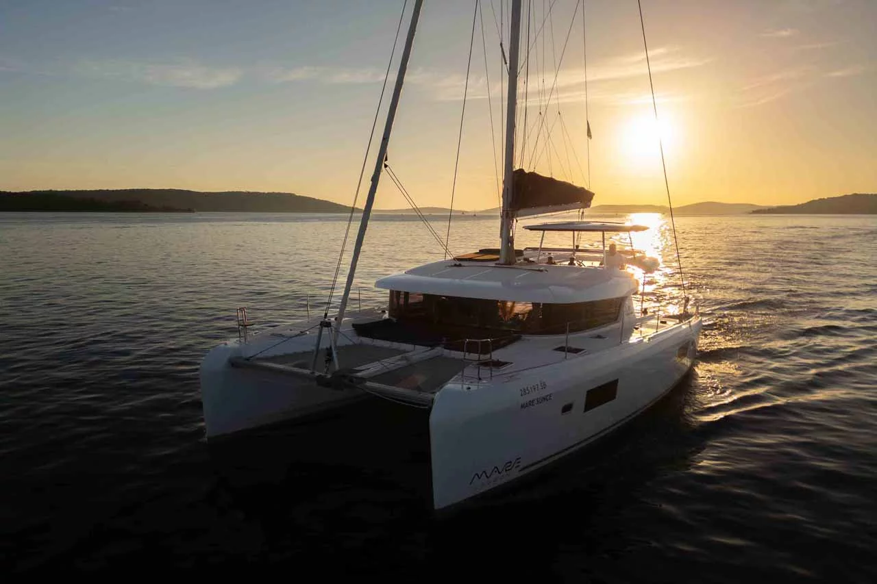 Lagoon 42 - 4 + 2 cab. (Mare Sunce)  - 2