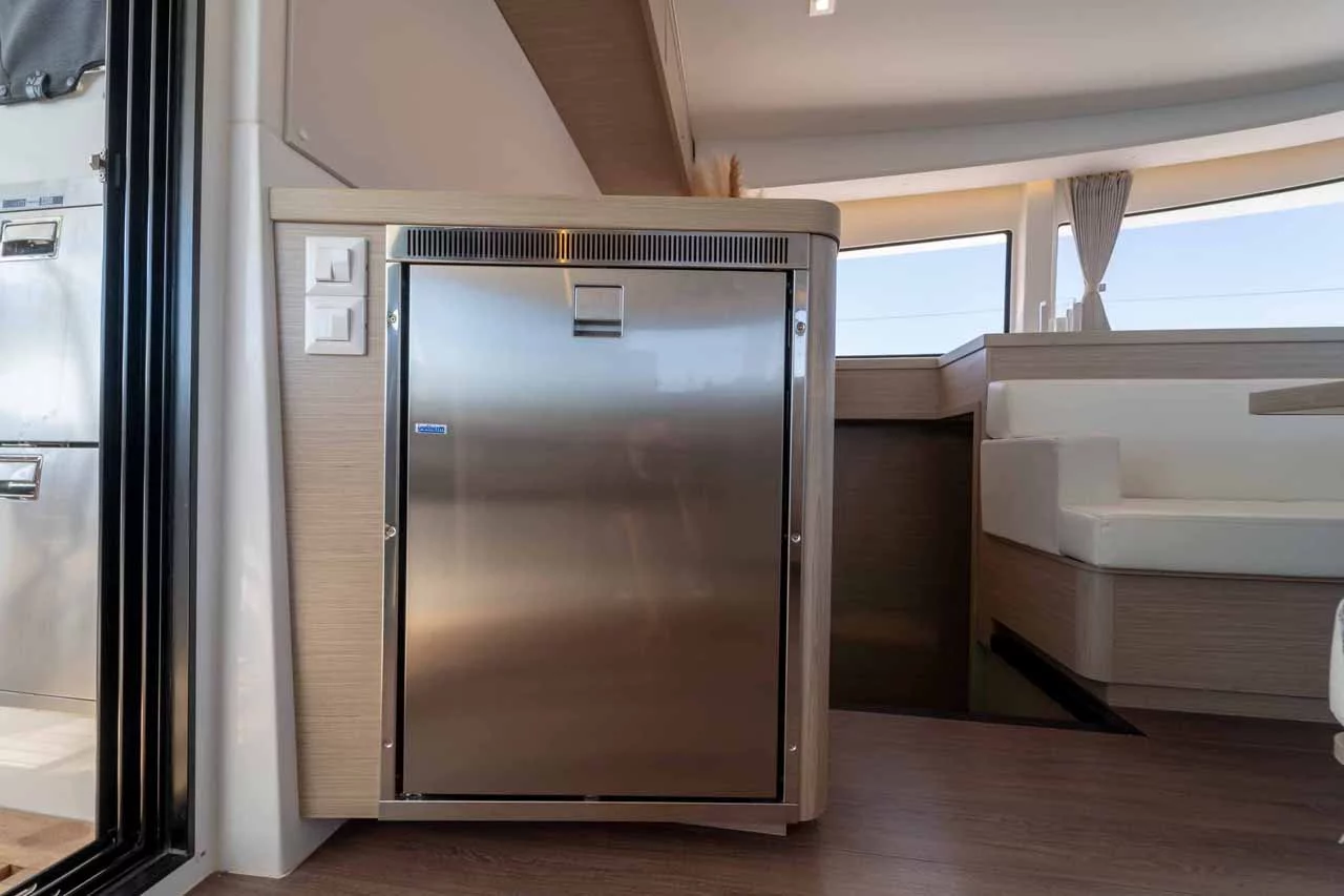 Lagoon 42 - 4 + 2 cab. (Mare Sunce)  - 25