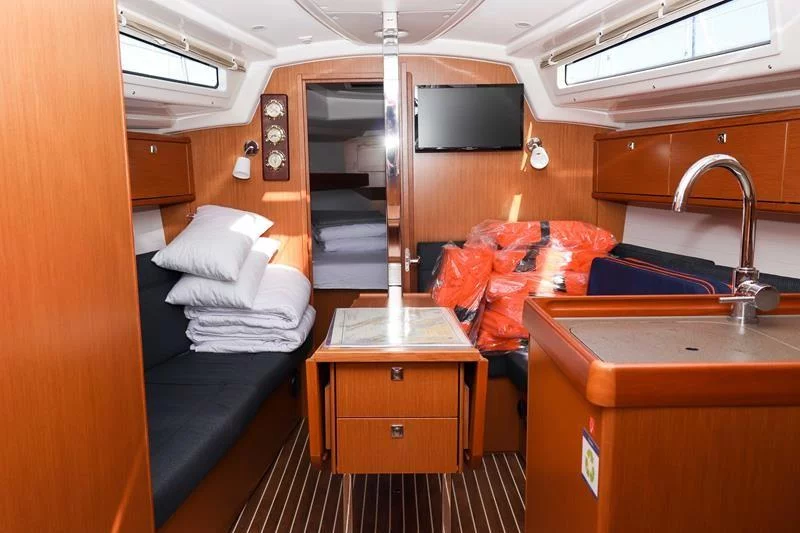 Bavaria Cruiser 34 (Aria)  - 6