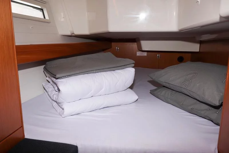 Bavaria Cruiser 34 (Aria)  - 12