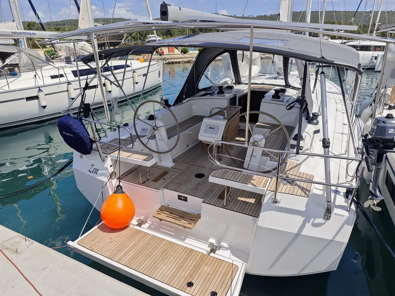 Bavaria C42 (Zen)  - 3