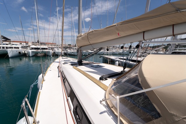 Dufour 460 GL — photo 6
