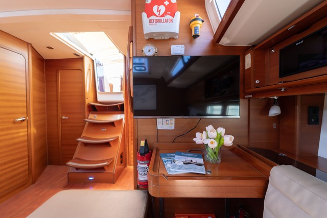 Dufour 460 GL — photo 12
