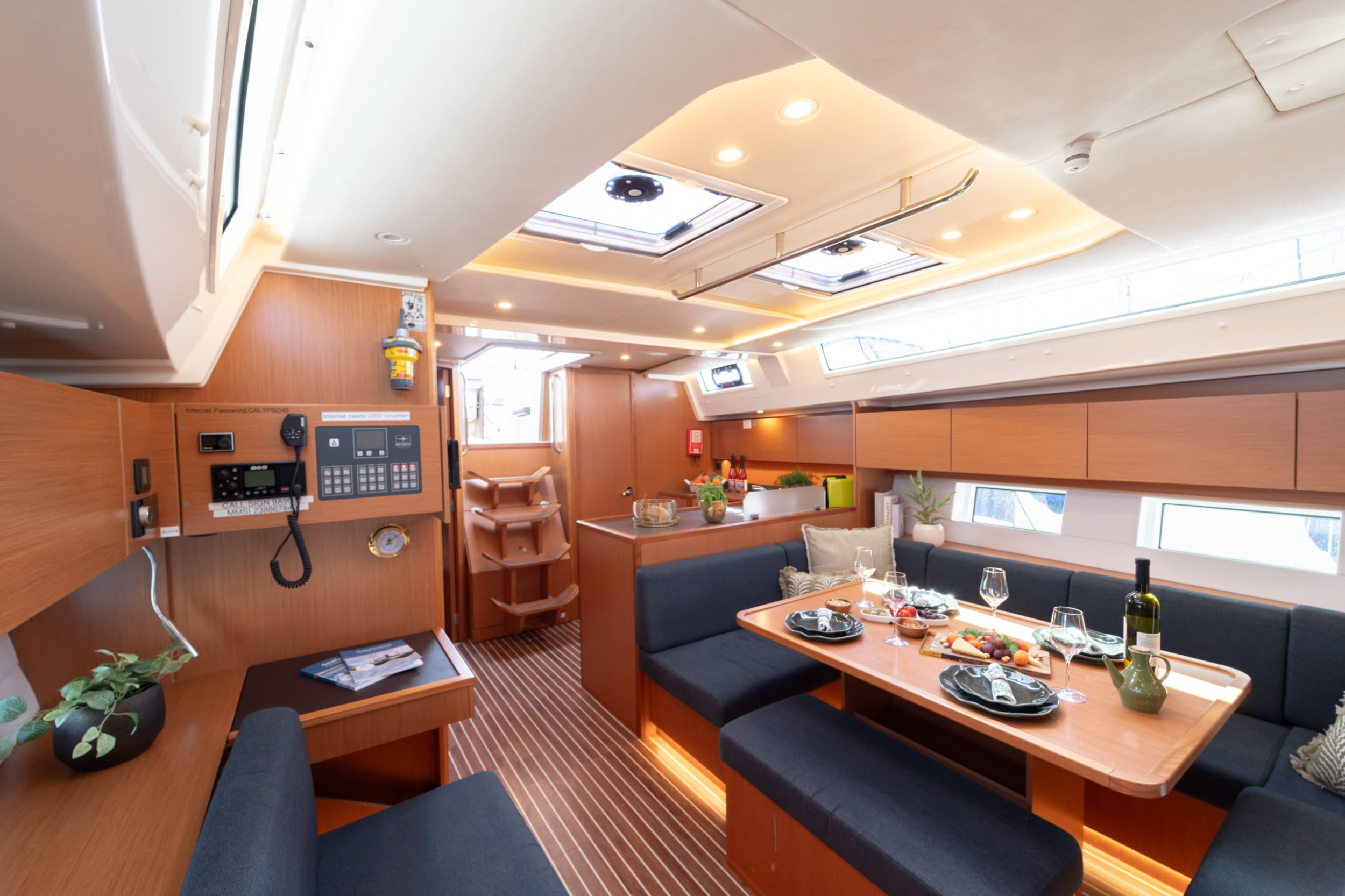 Bavaria C45 - 4 cab. — photo 16