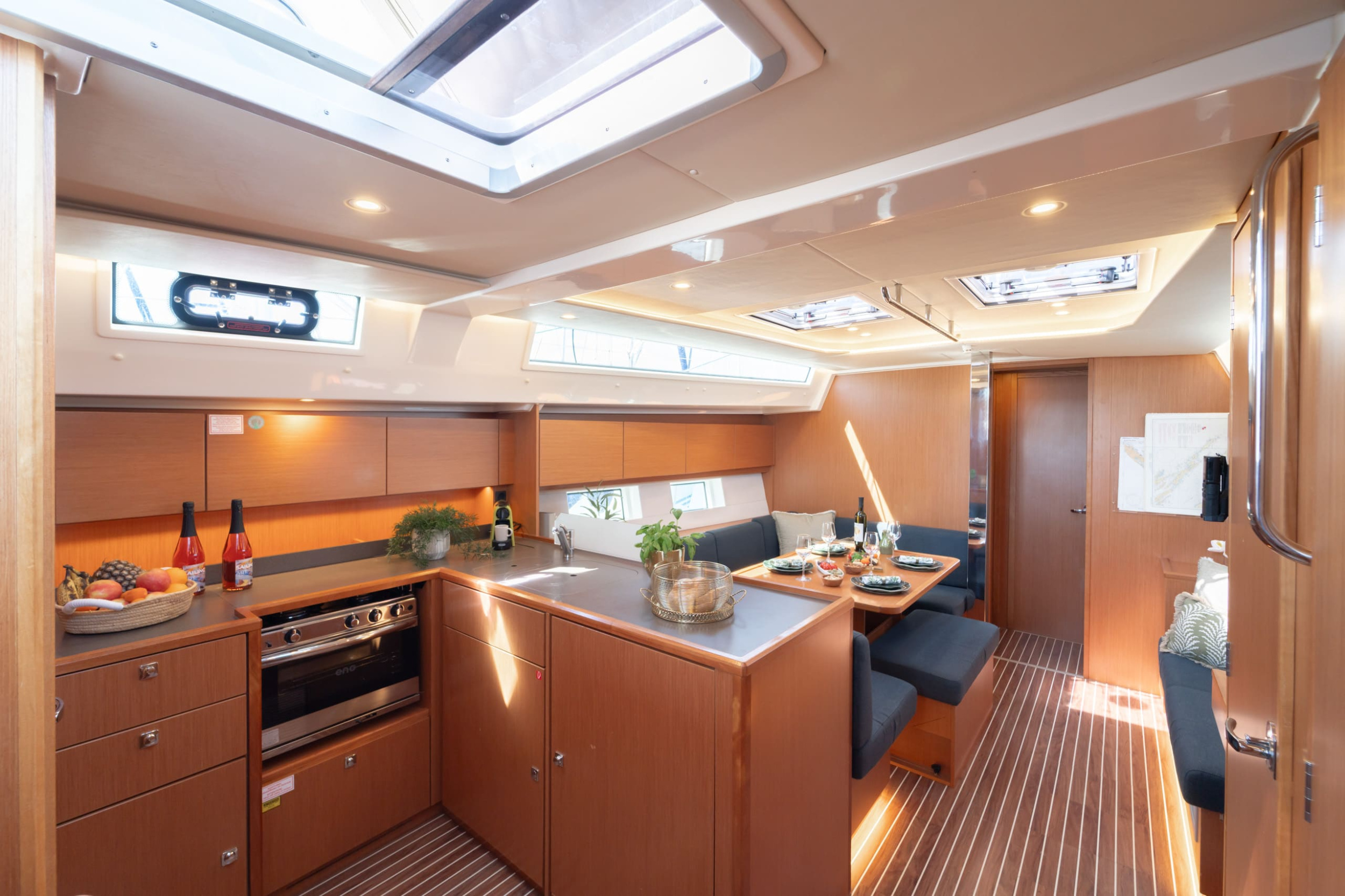 Bavaria C45 - 4 cab. — photo 17