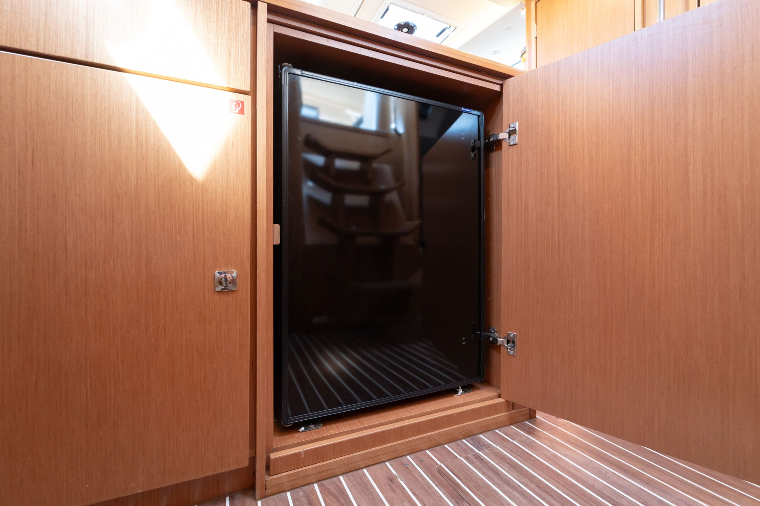 Bavaria C45 - 4 cab. — photo 20