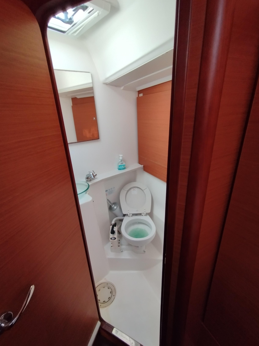 Photo #28 - Dufour 460 GL (Despoina) en Nea Peramos - 38852