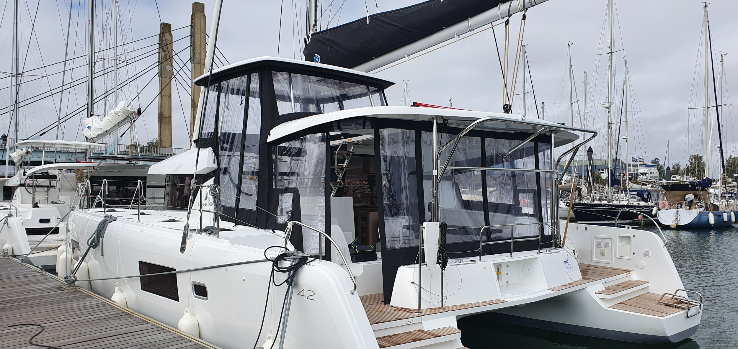 Photo #5 - Lagoon 42 - 4 + 2 cab. (Marianne) en Palma - 38869