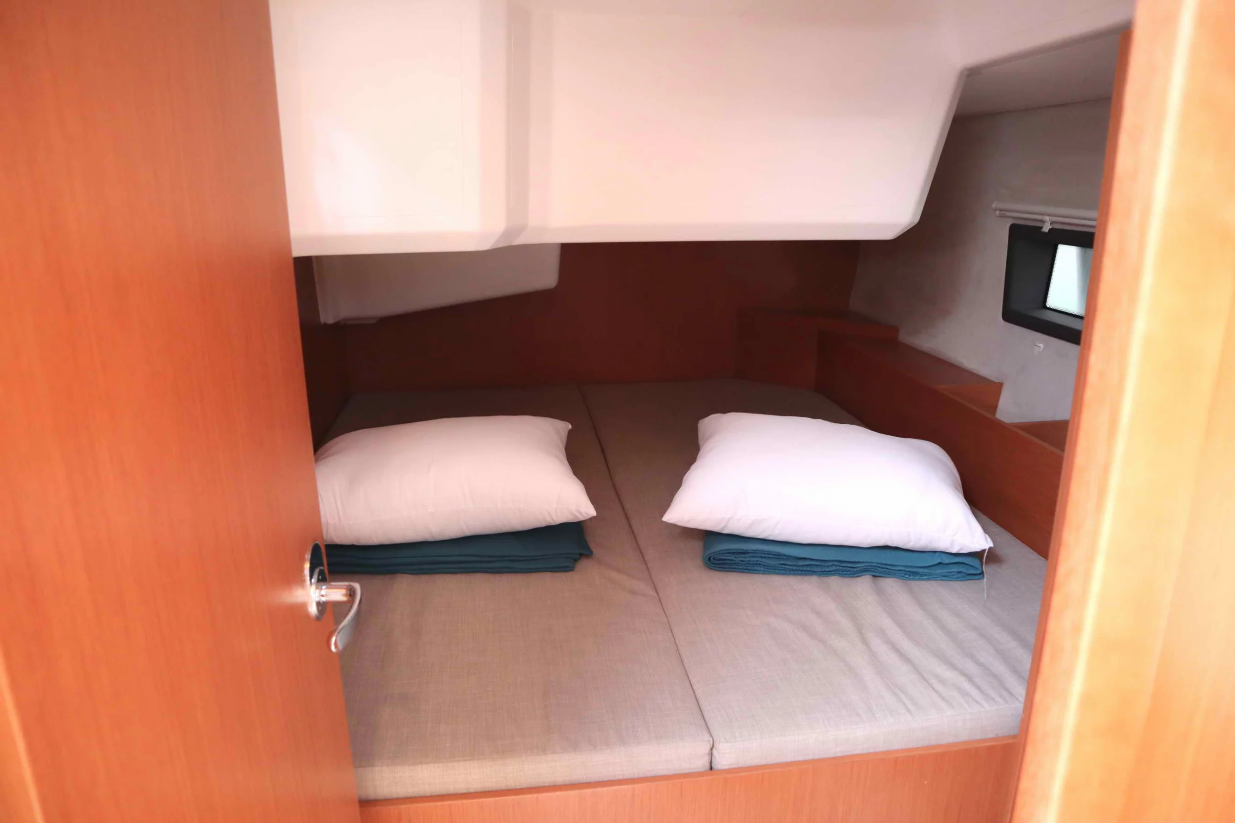 Bavaria C42 (PRESTIGE)  - 29