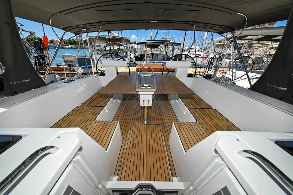 Bavaria C45 - 3 cab. — photo 10
