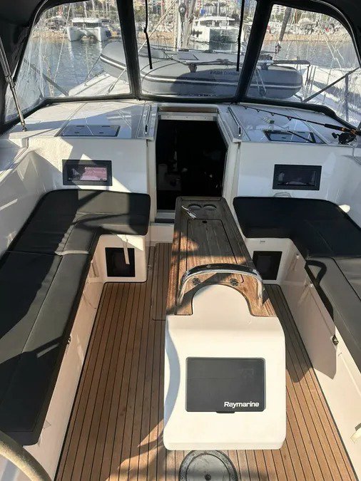 Bavaria C45 - 3 cab. — photo 16