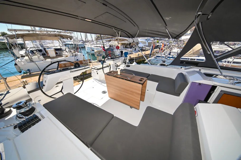 Bavaria C46 - 4 cab. — photo 5