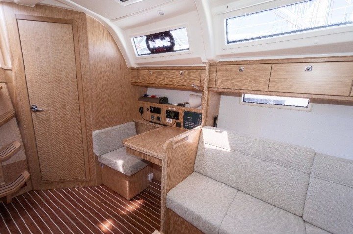 Bavaria Cruiser 37 - 2 cab. — photo 6