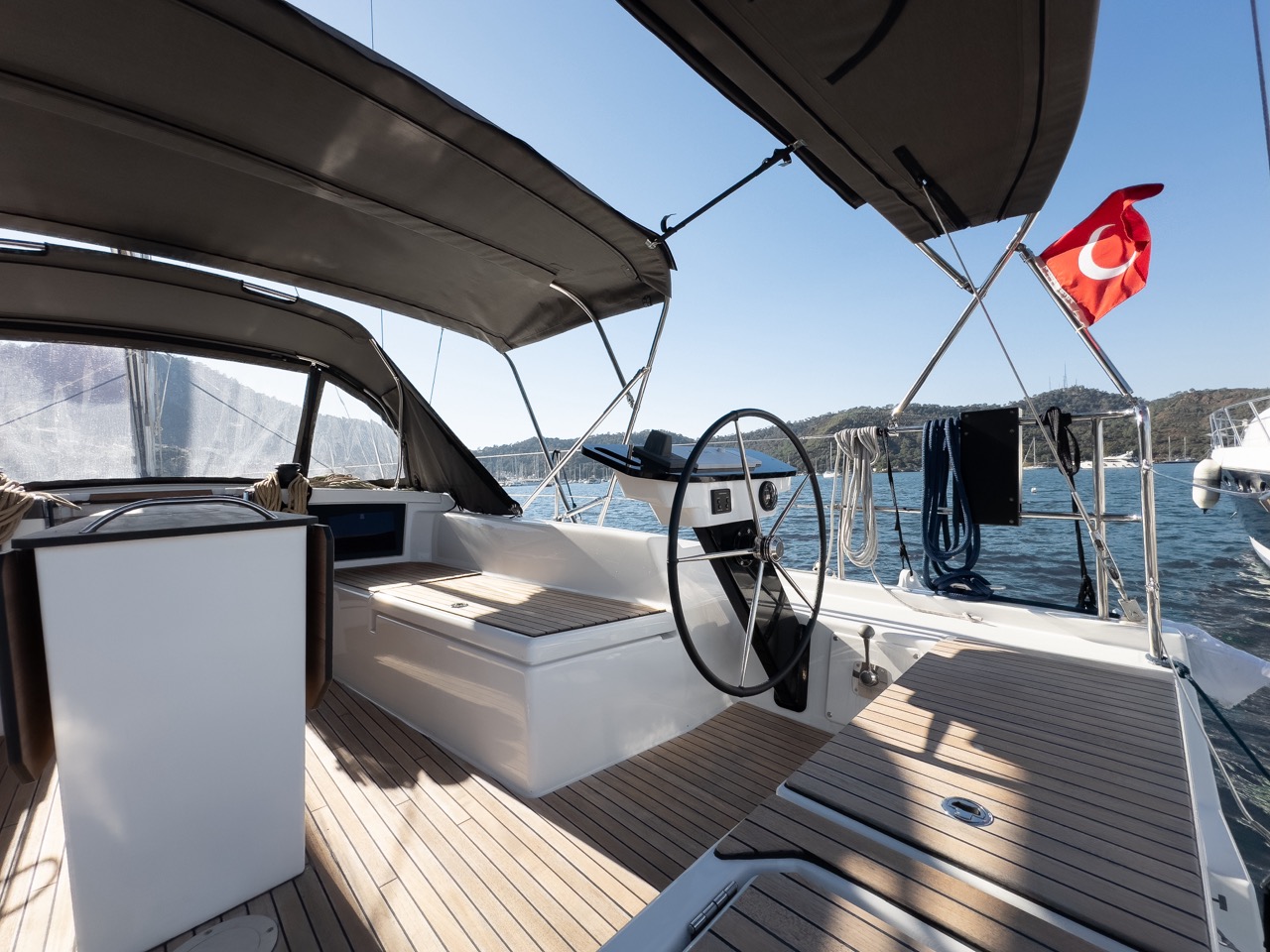 Dufour 41 - 3 cab. — photo 13