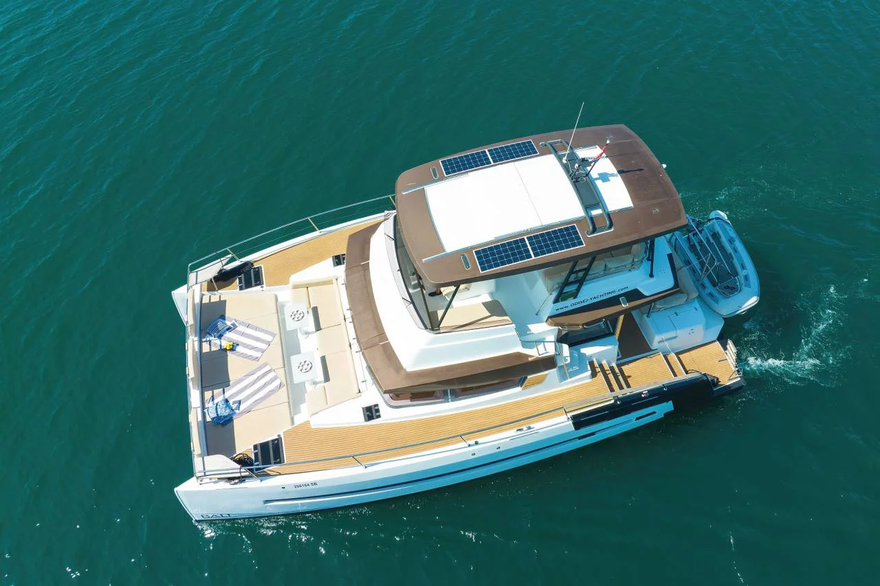 Bali 4.3 MY - 4 + 1 cab (Sierra)  - 4