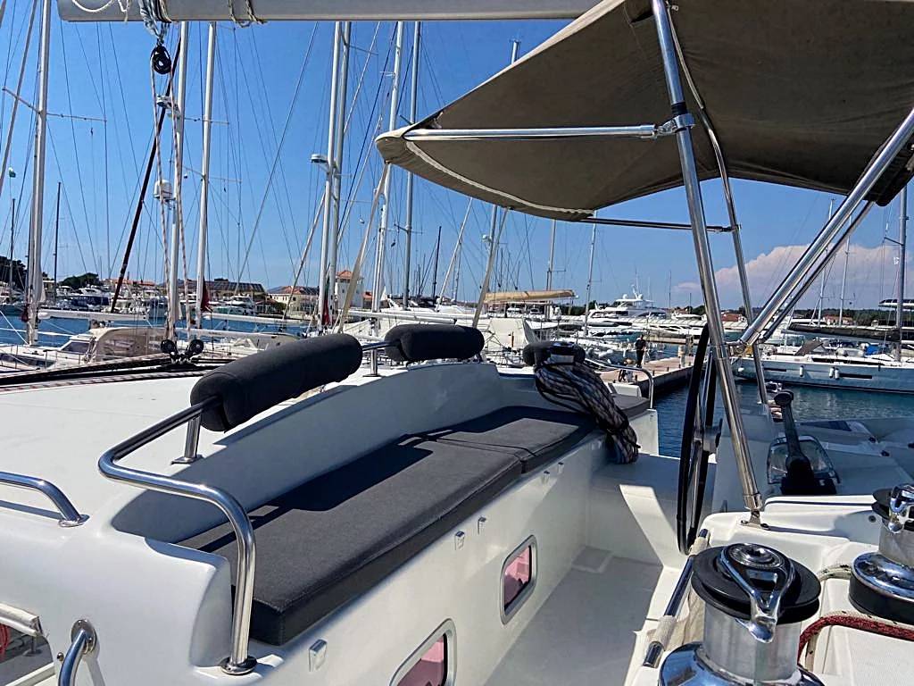 Lagoon 440 - 4 + 2 cab. (Futuna T)  - 16
