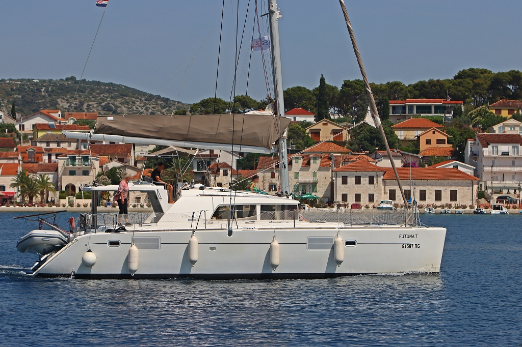 Photo #9 - Lagoon 440 - 4 + 2 cab. (Futuna T) in Rogoznica - 38934