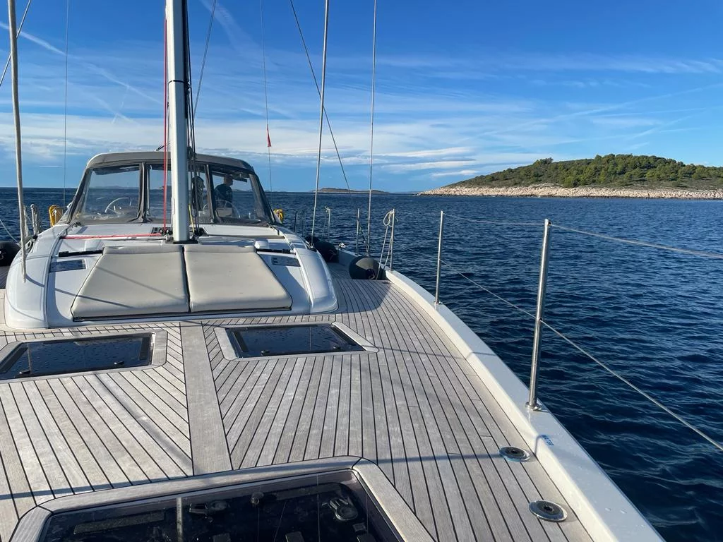Oceanis Yacht 54 (White Bird)  - 27