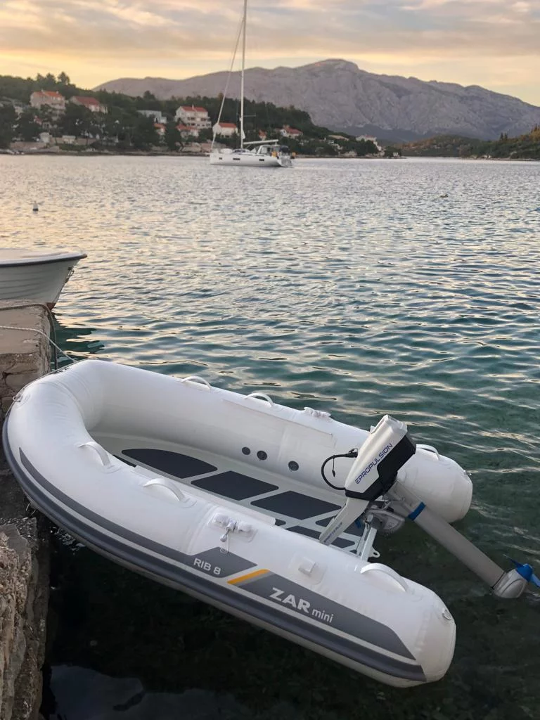 Oceanis Yacht 54 (White Bird)  - 13