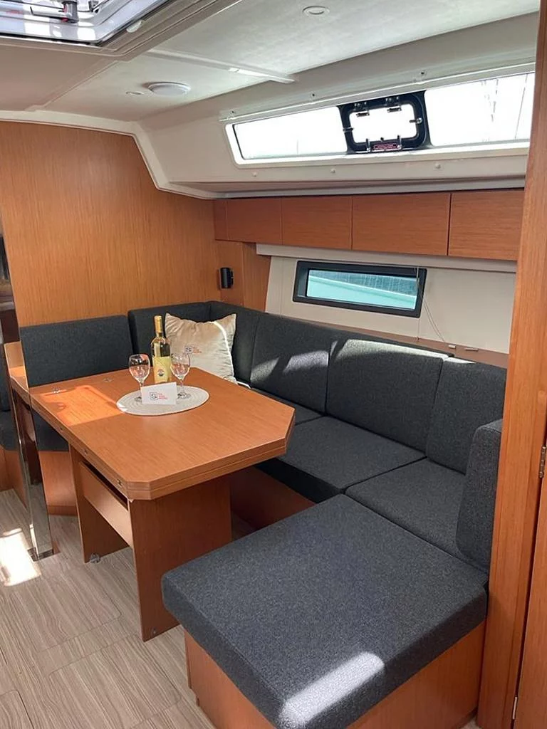 Bavaria C42 (Coco)  - 9