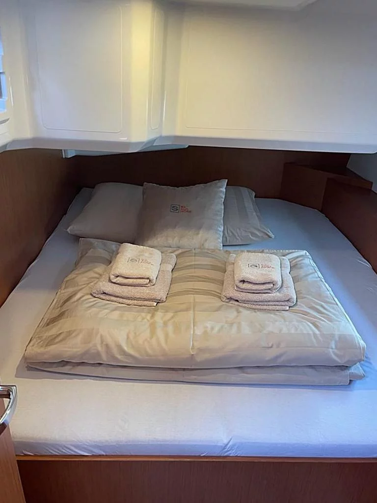 Bavaria C42 (Coco)  - 13