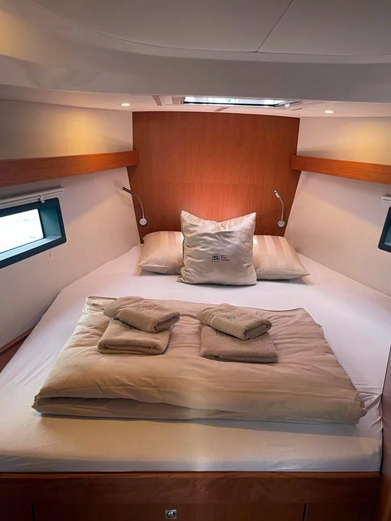 Bavaria C42 (Coco)  - 14