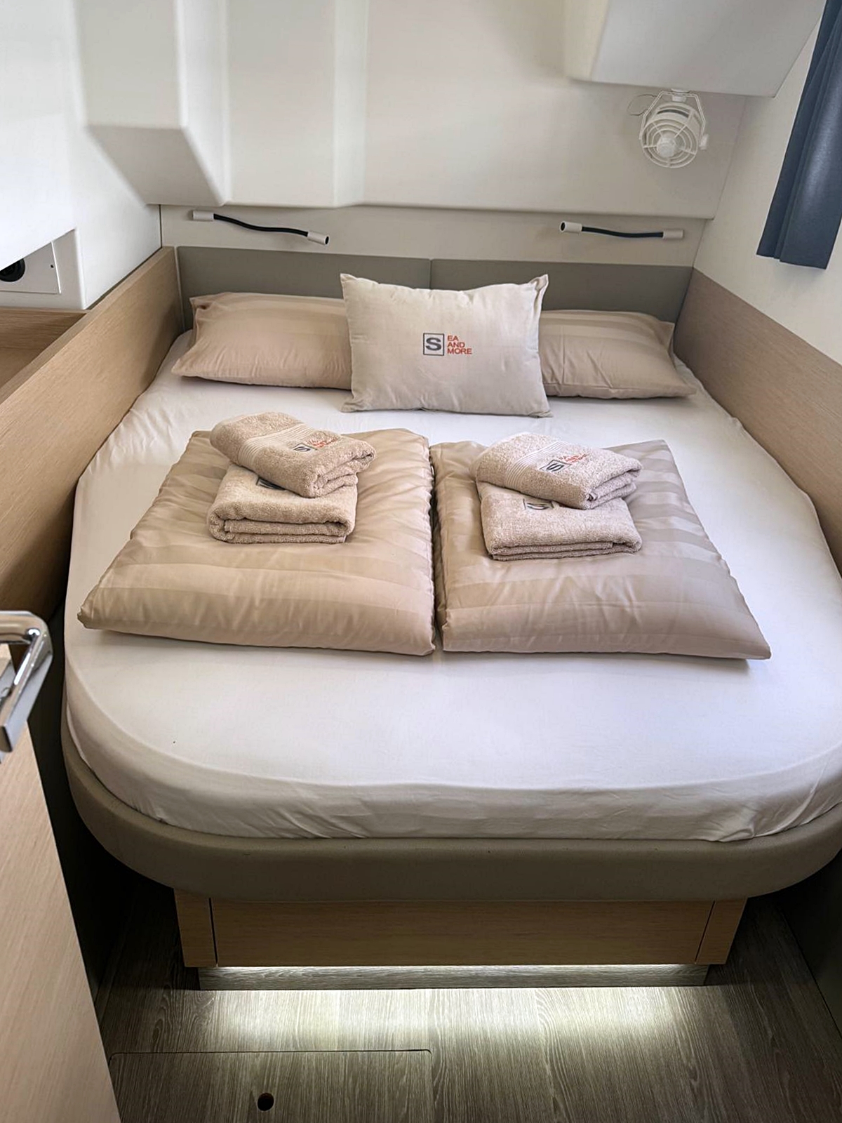 Photo #16 - Fountaine Pajot MY 37 (Thunderball) in Rogoznica - 38949
