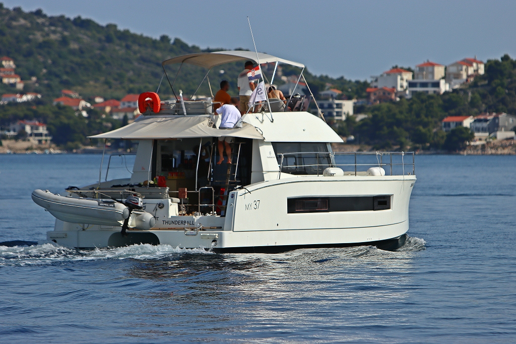 Photo #5 - Fountaine Pajot MY 37 (Thunderball) in Rogoznica - 38949