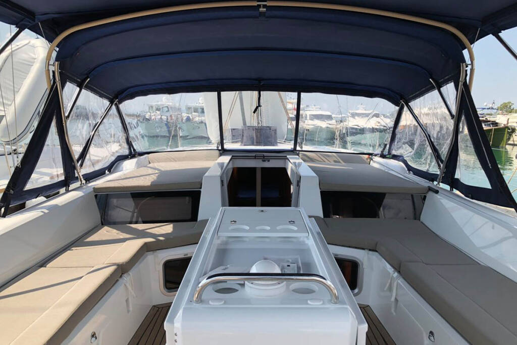 Oceanis 51.1 — photo 7
