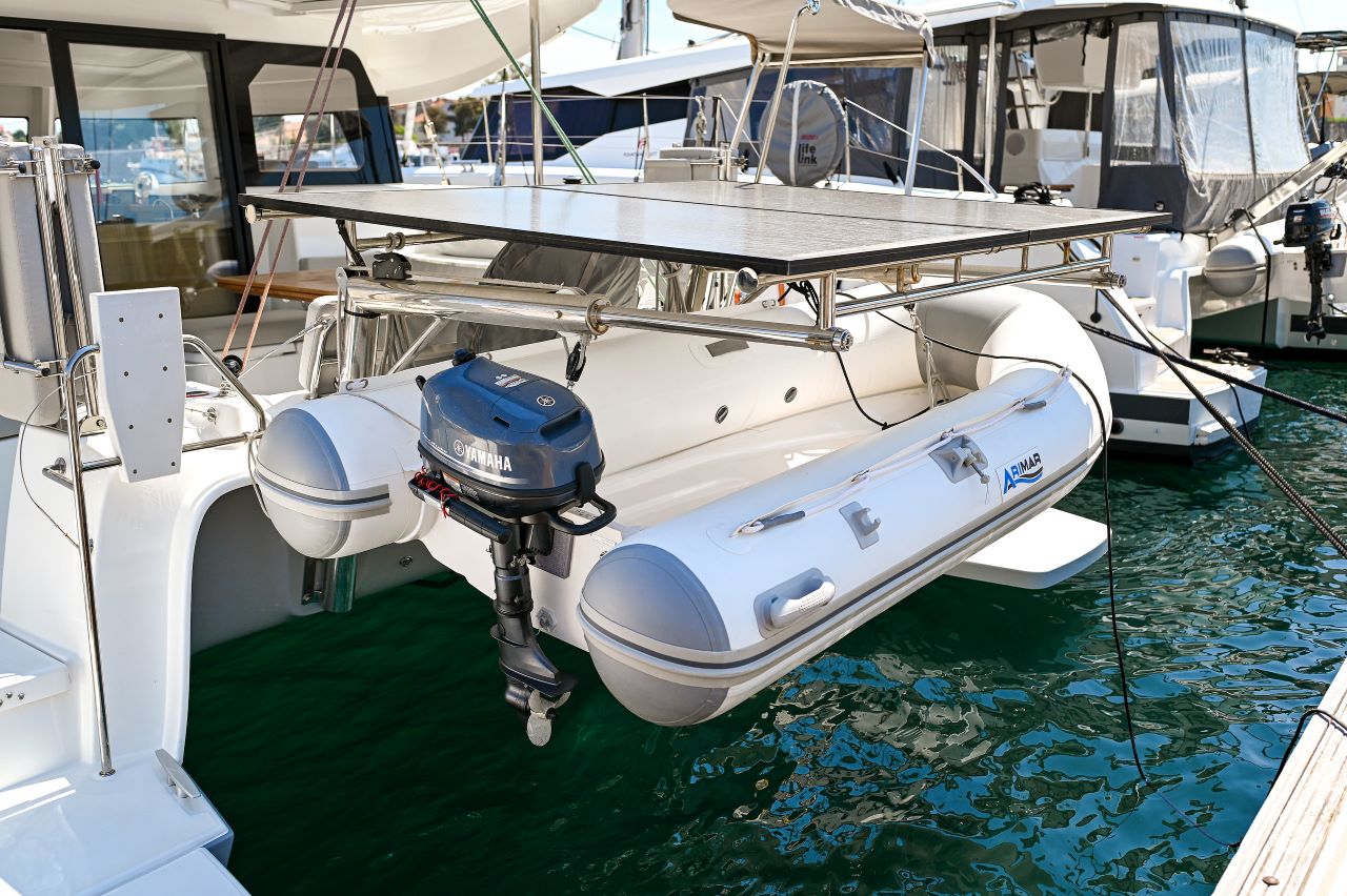 Photo #8 - Excess 11 - 4 + 1 + 1 cab. (Island Blue V) in Zadar - 38981