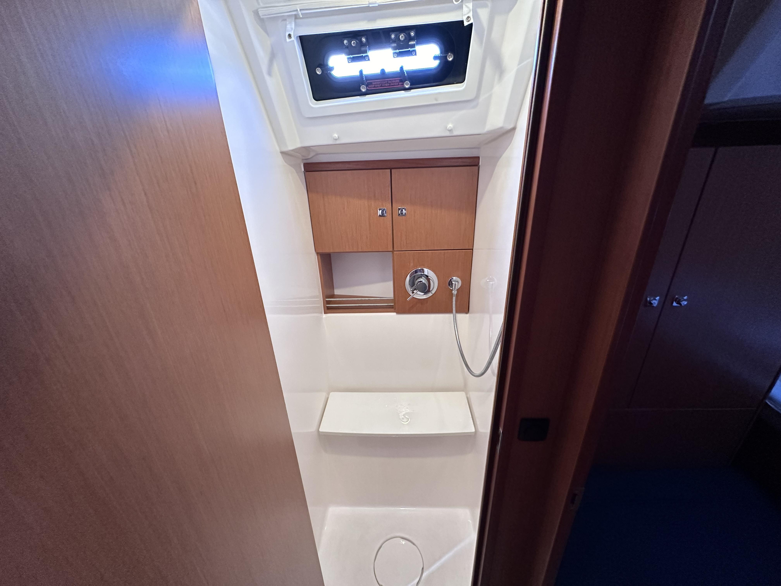 Photo #16 - Bavaria Cruiser 46 - 4 cab. (Sail Venus) in Fethiye - 39013