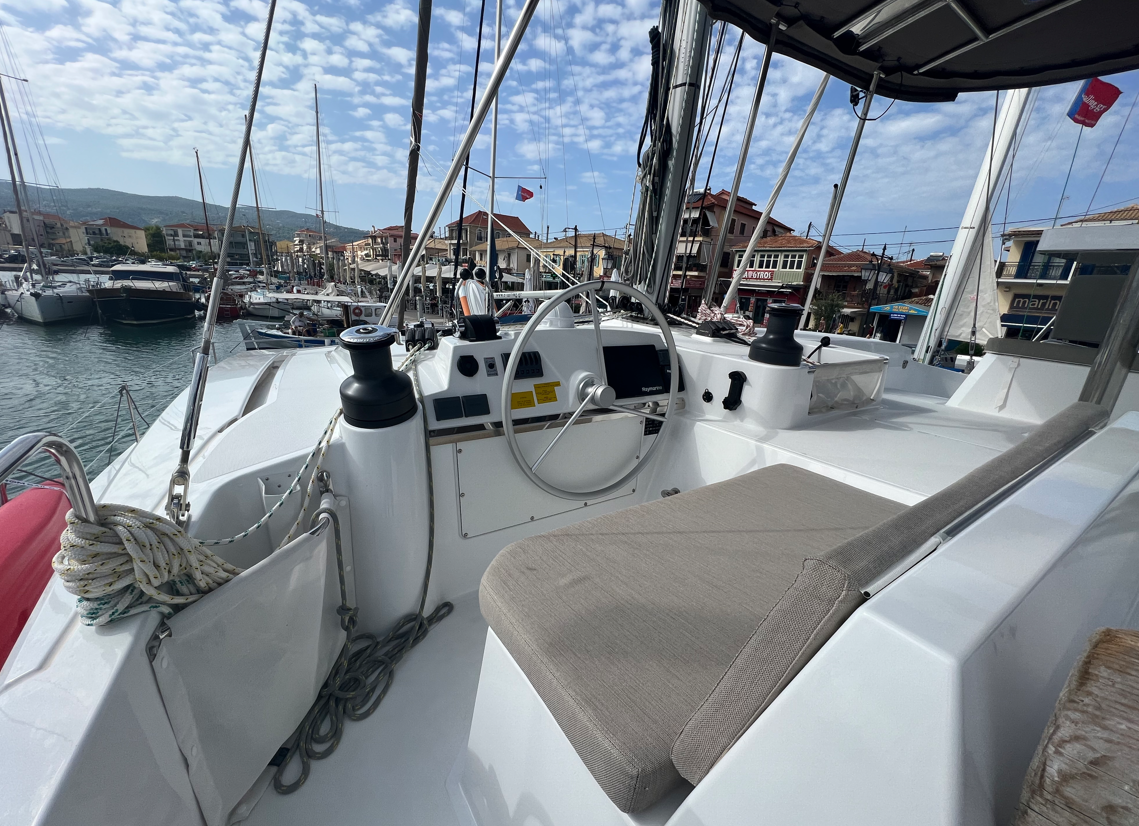 Photo #8 - Bali 4.4 - 4 + 2 cab. (Blue Diamond) in Lefkada - 39047