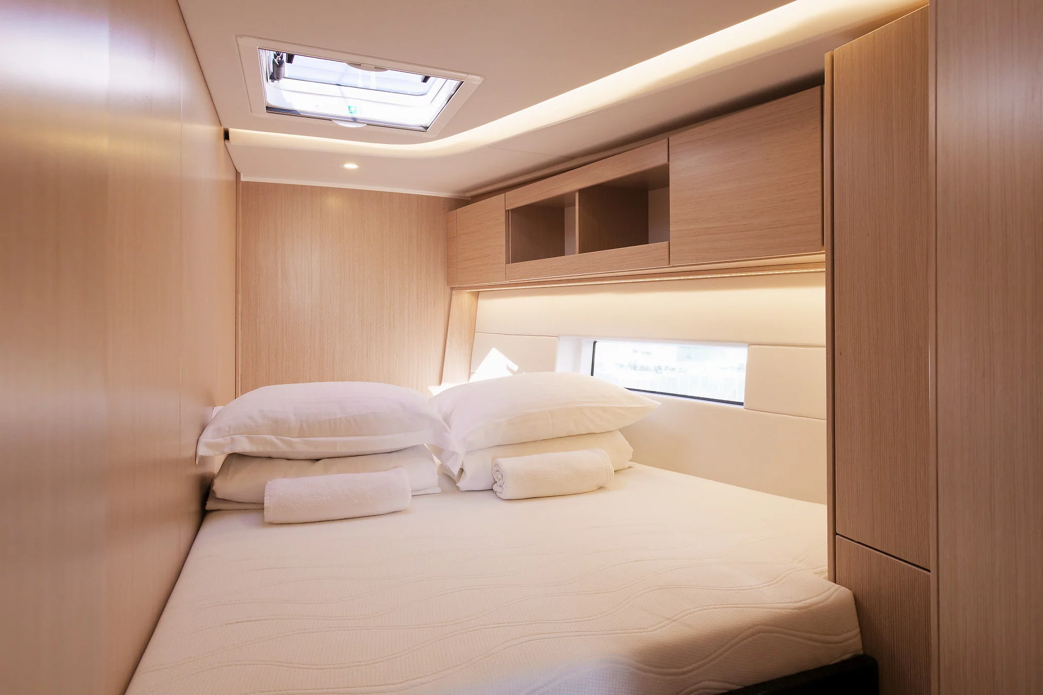 Bavaria C50 Style - 5 cab. (Mathilda)  - 23