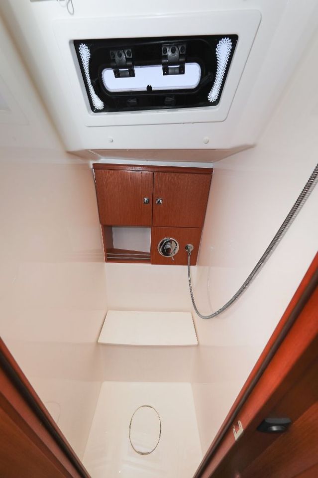 Photo #38 - Bavaria Cruiser 46 - 4 cab. (Jameson II) in Zara - 39083