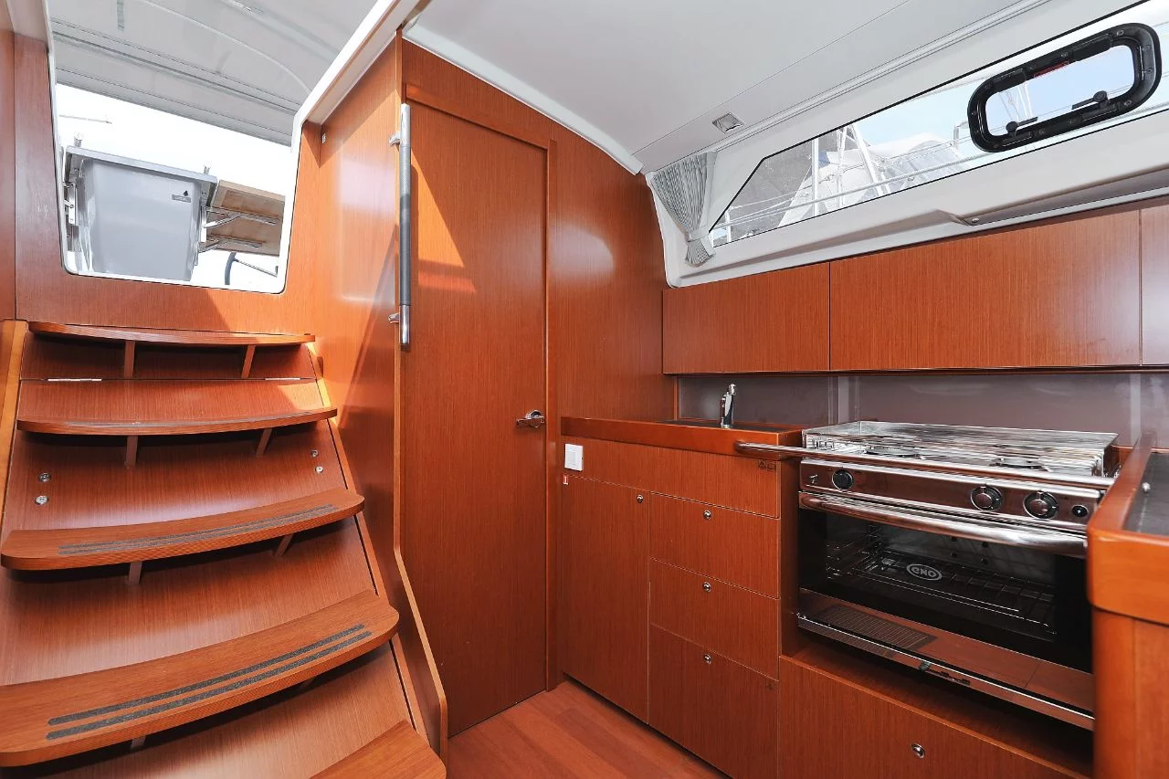 Oceanis 41.1 (Seven)  - 5