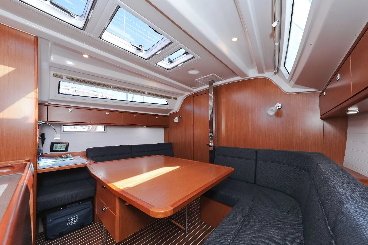 Bavaria Cruiser 37 - 3 cab. (Lupe)  - 24