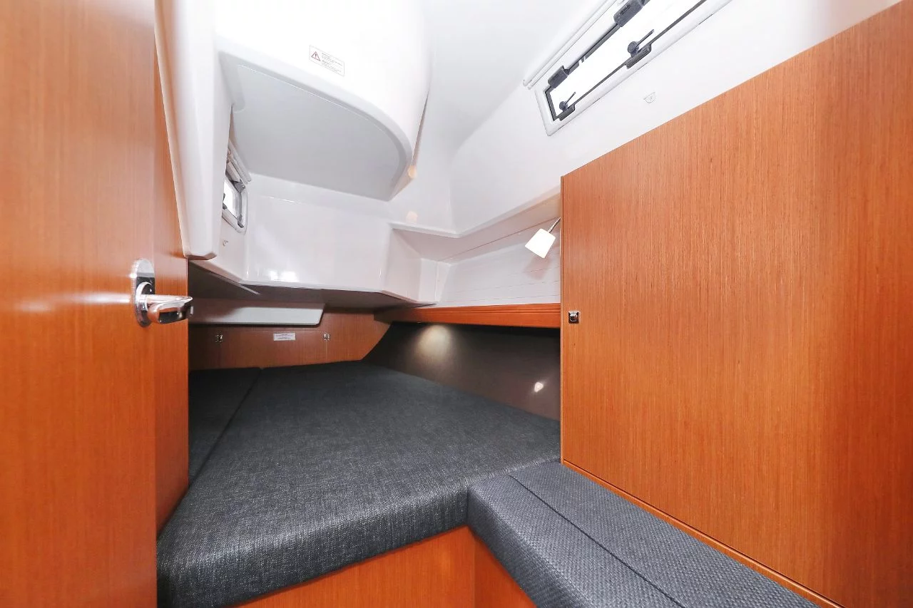 Bavaria Cruiser 37 - 3 cab. (Lupe)  - 37
