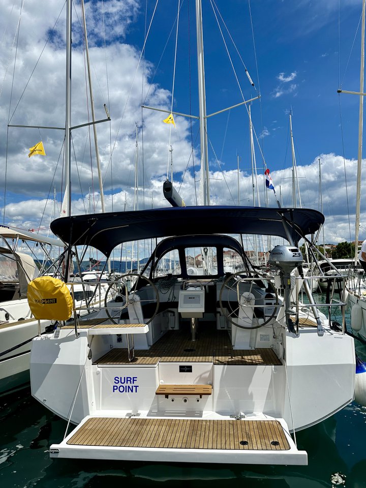 Photo #1 - Bavaria C38 (Surf Point) in Trogir - 39103