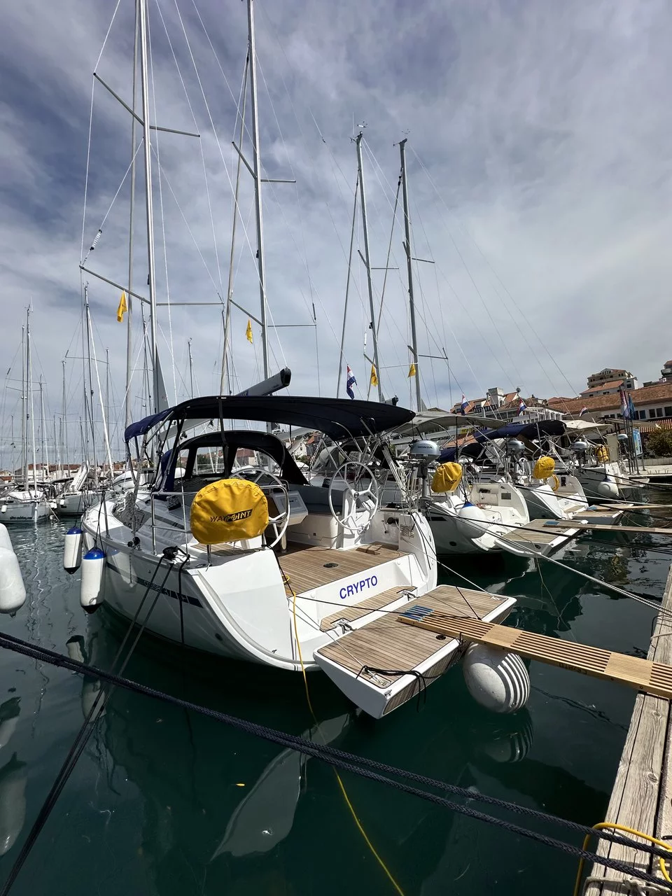 Bavaria Cruiser 37 - 3 cab. (Crypto)  - 2