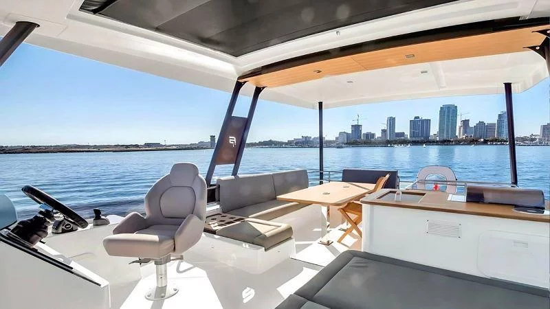 Fountaine Pajot MY5 (Red Lyon)  - 7