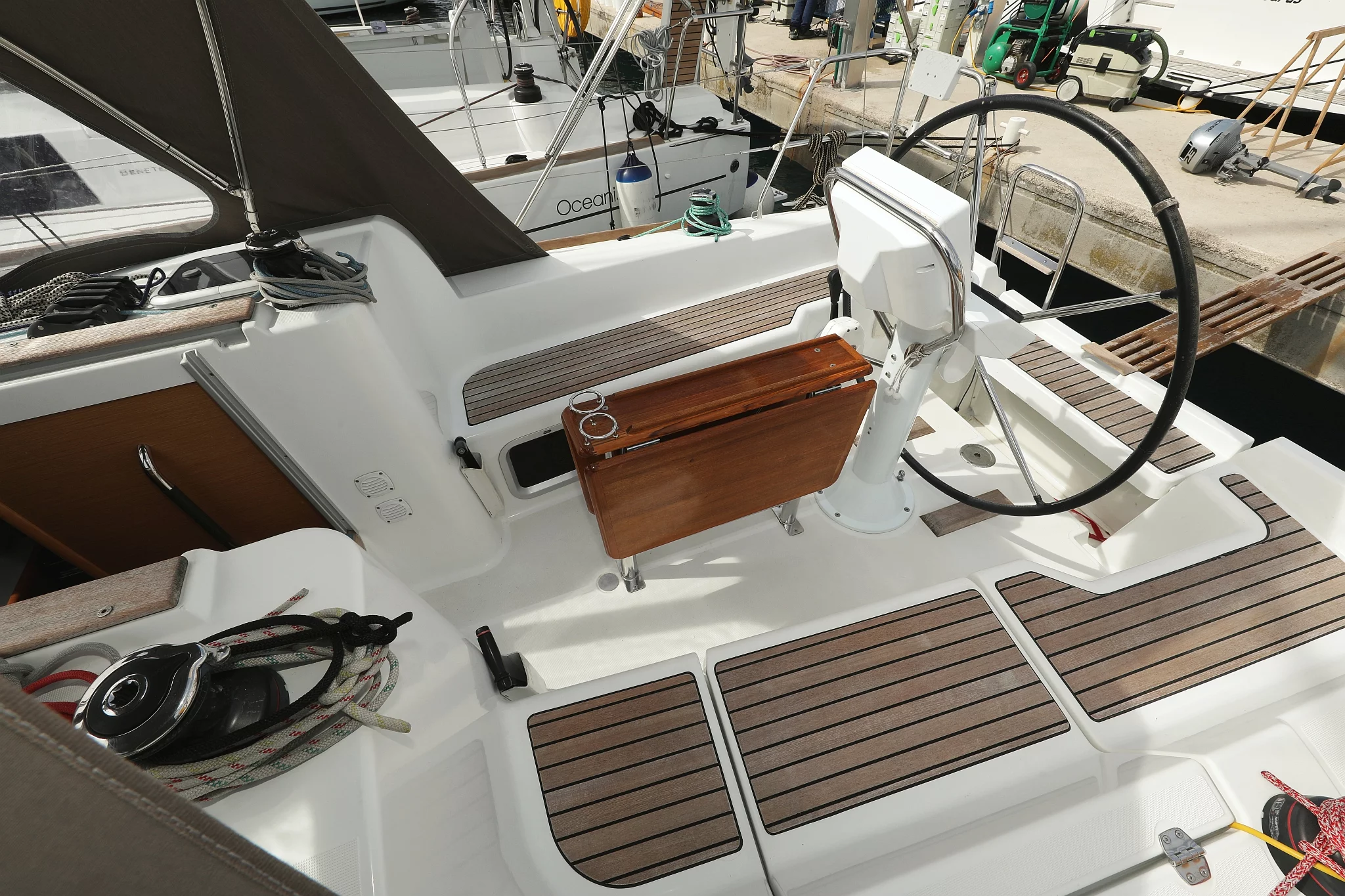 Sun Odyssey 33i (Cosma)  - 6