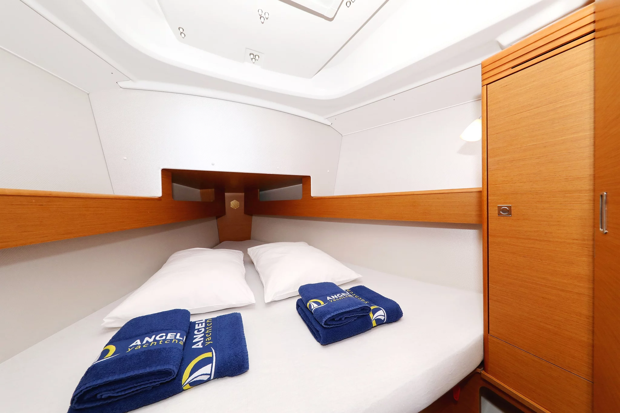 Sun Odyssey 33i (Cosma)  - 28