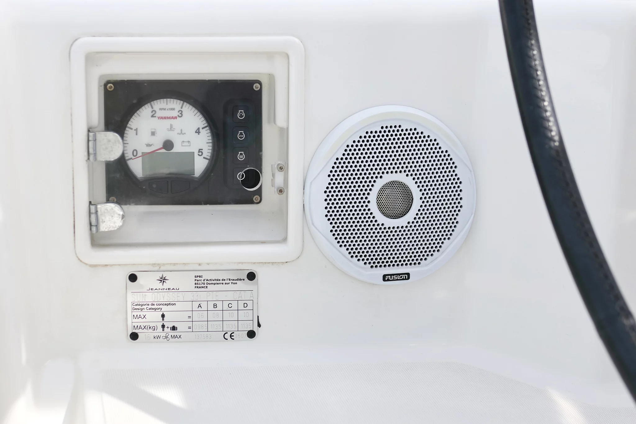 Sun Odyssey 33i (Cosma)  - 37