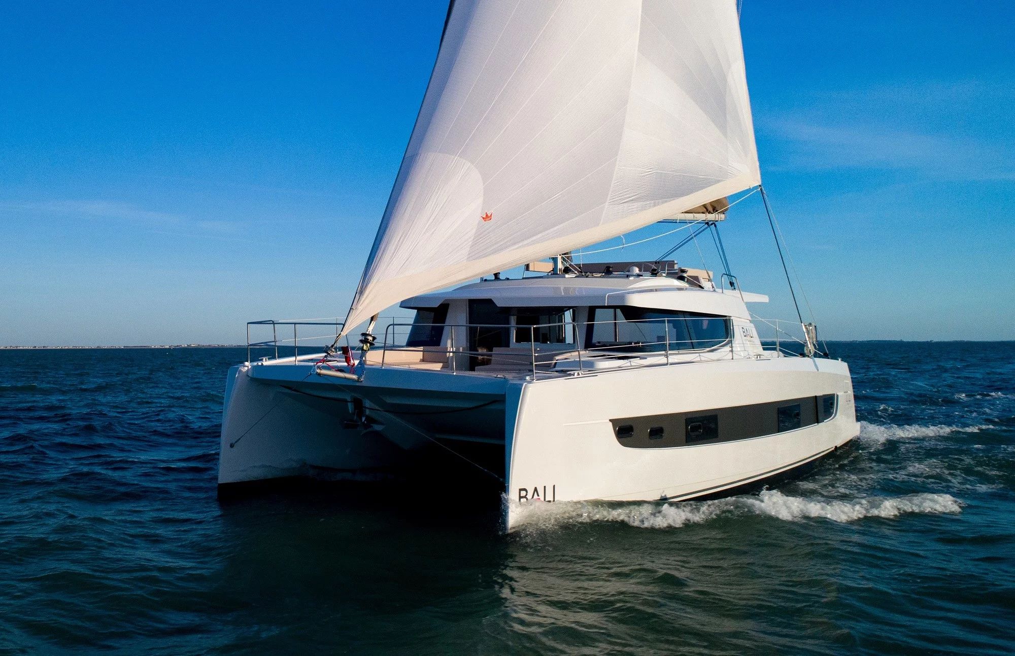 Bali 4.4 - 4 + 2 cab. (Silver Waters)  - 3